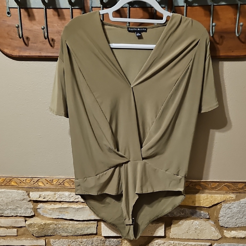 Haute Monde Bodysuit Size Large